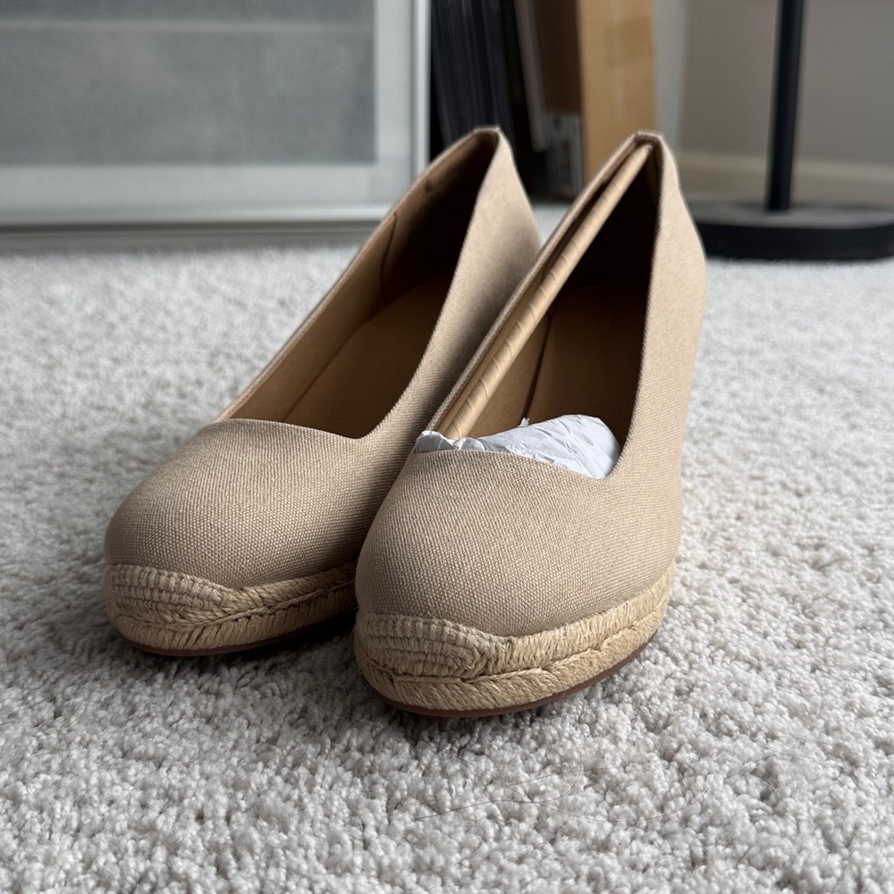 J. Crew Factory Tan Wedge Espadrilles Size 10